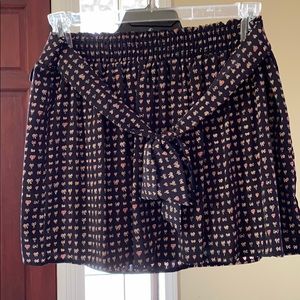 Bow print mini skirt, NWT